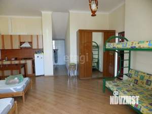 Дом 230м&sup2;, 4-этажный, участок 2 сот.  