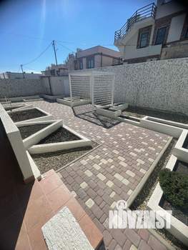 Дом 186м&sup2;, 2-этажный, участок 4 сот.  