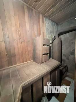 Дом 100м&sup2;, 2-этажный, участок 7 сот.  