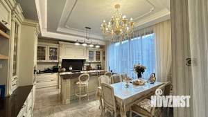 Дом 512м&sup2;, 5-этажный, участок 25 сот.  