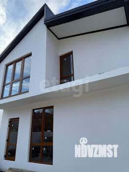 Дом 210м&sup2;, 2-этажный, участок 4 сот.  