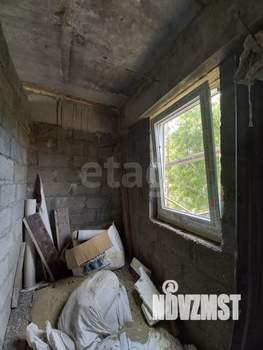 Дом 90м&sup2;, 2-этажный, участок 4 сот.  