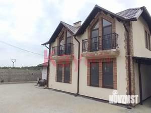 Дом 128м&sup2;, 2-этажный, участок 3 сот.  