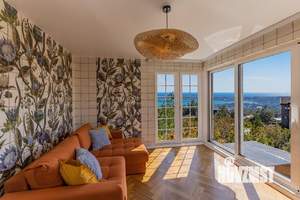 Коттедж 288м&sup2;, 3-этажный, участок 6 сот.  