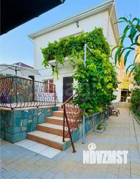 Дом 163м&sup2;, 2-этажный, участок 6 сот.  