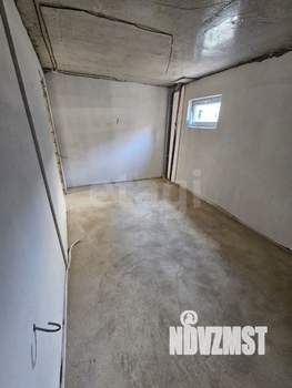 Дом 260м&sup2;, 3-этажный, участок 5 сот.  