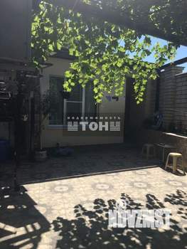 Коттедж 80м&sup2;, 3-этажный, участок 2 сот.  