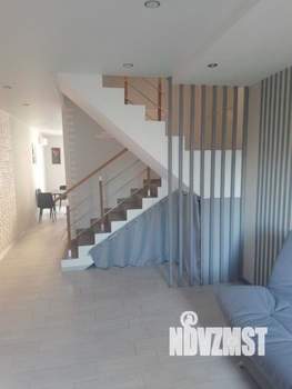 Таунхаус 130м&sup2;, 3-этажный, участок 1 сот.  