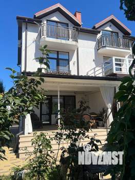 Дом 140м², 3-этажный, участок 3 сот.  