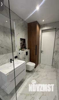 Дом 225м², 3-этажный, участок 3 сот.  