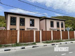 Дом 133м&sup2;, 2-этажный, участок 3 сот.  