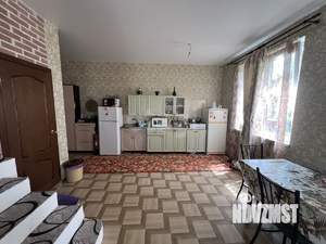 Дом 138м&sup2;, 3-этажный, участок 3 сот.  