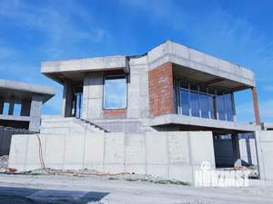 Дом 300м&sup2;, 2-этажный, участок 6 сот.  