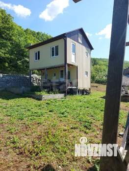 Дом 60м&sup2;, 2-этажный, участок 4 сот.  