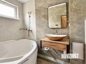 Дом 141м&sup2;, 2-этажный, участок 5 сот.  