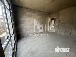 Дом 180м&sup2;, 2-этажный, участок 4 сот.  