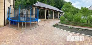 Дом 200м&sup2;, 2-этажный, участок 10 сот.  