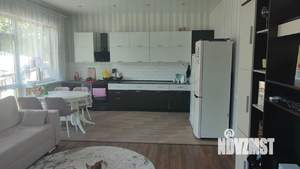 Дом 178м&sup2;, 2-этажный, участок 7 сот.  