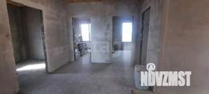 Дом 220м&sup2;, 2-этажный, участок 4 сот.  