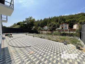 Дом 170м&sup2;, 2-этажный, участок 3 сот.  