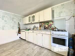 Дом 188м&sup2;, 2-этажный, участок 8 сот.  