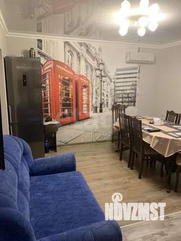 Дом 189м&sup2;, 3-этажный, участок 4 сот.  