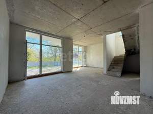 Дом 144м&sup2;, 2-этажный, участок 6 сот.  