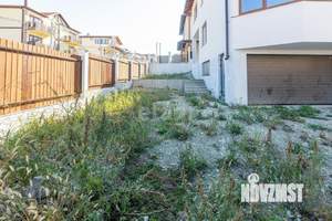 Дом 321м&sup2;, 2-этажный, участок 6 сот.  