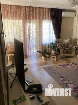 Дом 240м², 3-этажный, участок 2 сот.  