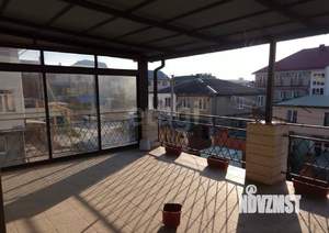 Дом 410м&sup2;, 3-этажный, участок 4 сот.  