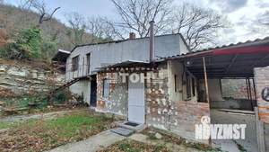 Коттедж 70м&sup2;, 2-этажный, участок 6 сот.  