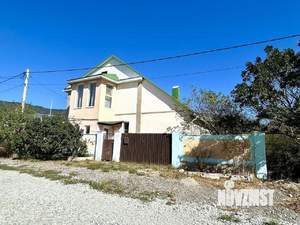 Дом 180м&sup2;, 2-этажный, участок 4 сот.  