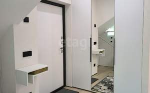 Дом 217м², 2-этажный, участок 4 сот.  
