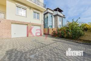 Дом 516м², 3-этажный, участок 8 сот.  