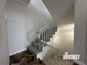 Коттедж 170м², 3-этажный, участок 2 сот.  