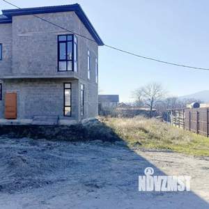 Дом 108м&sup2;, 3-этажный, участок 7 сот.  