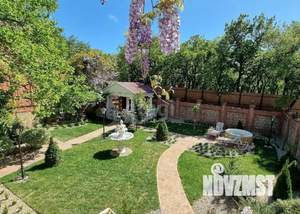 Дом 512м&sup2;, 2-этажный, участок 5 сот.  