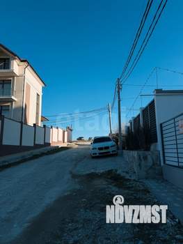 Дом 270м&sup2;, 3-этажный, участок 3 сот.  