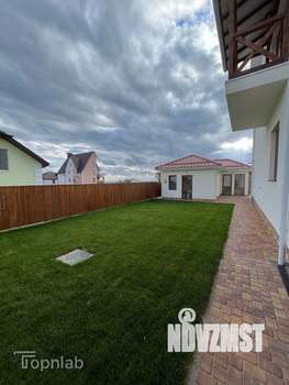 Дом 240м&sup2;, 3-этажный, участок 6 сот.  