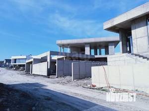 Дом 300м&sup2;, 2-этажный, участок 6 сот.  