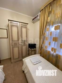 Дом 442м&sup2;, 4-этажный, участок 6 сот.  