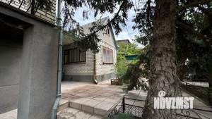 Дом 181м&sup2;, 3-этажный, участок 5 сот.  