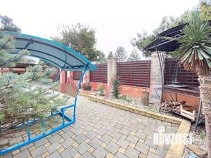 Дом 100м&sup2;, 1-этажный, участок 5 сот.  