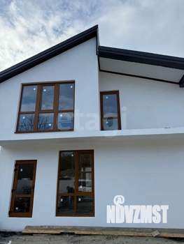 Дом 210м&sup2;, 2-этажный, участок 4 сот.  