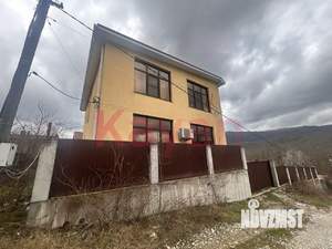 Дом 178м&sup2;, 2-этажный, участок 5 сот.  