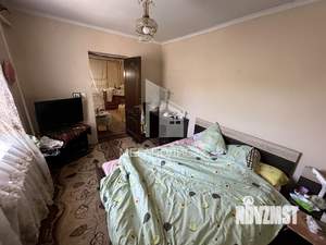 Дом 180м&sup2;, 2-этажный, участок 10 сот.  