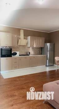 Дом 250м², 2-этажный, участок 5 сот.  