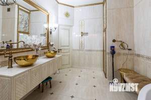 Дом 260м², 2-этажный, участок 4 сот.  