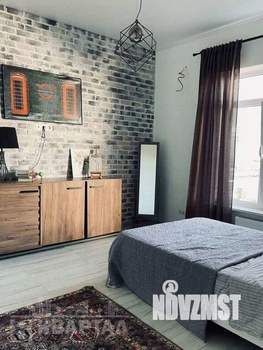 Дом 180м&sup2;, 2-этажный, участок 5 сот.  