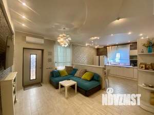 Дом 720м&sup2;, 3-этажный, участок 7 сот.  